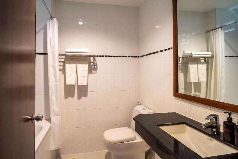 디럭스 룸 바다 전망, Best Western Phuket Ocean Resort