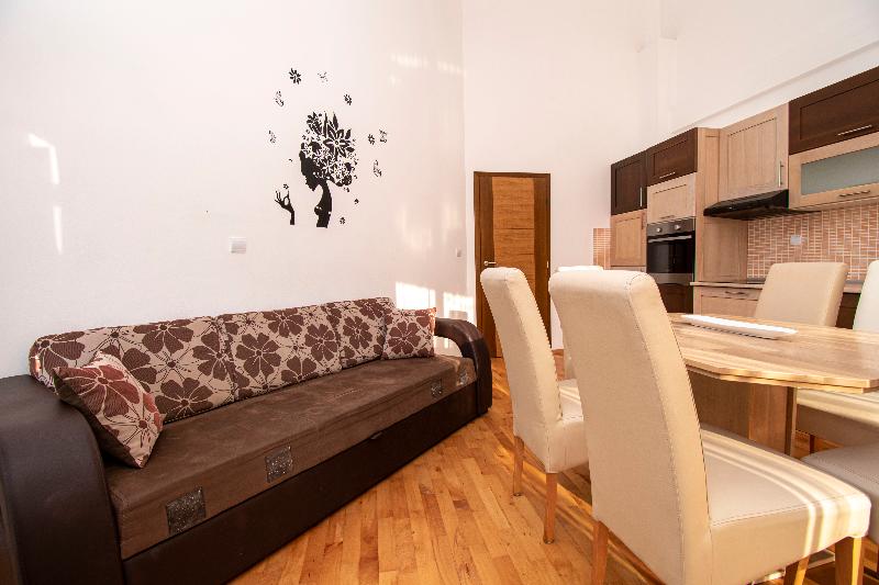 1ベッドルームアパートメント, Crystallo Apartments