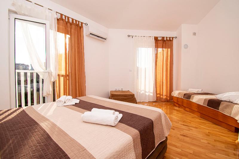 1ベッドルームアパートメント, Crystallo Apartments