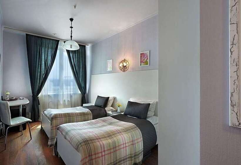 اتاق استاندارد, De Paris