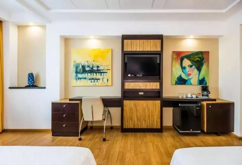 اتاق سوپریور, Gh Galeria