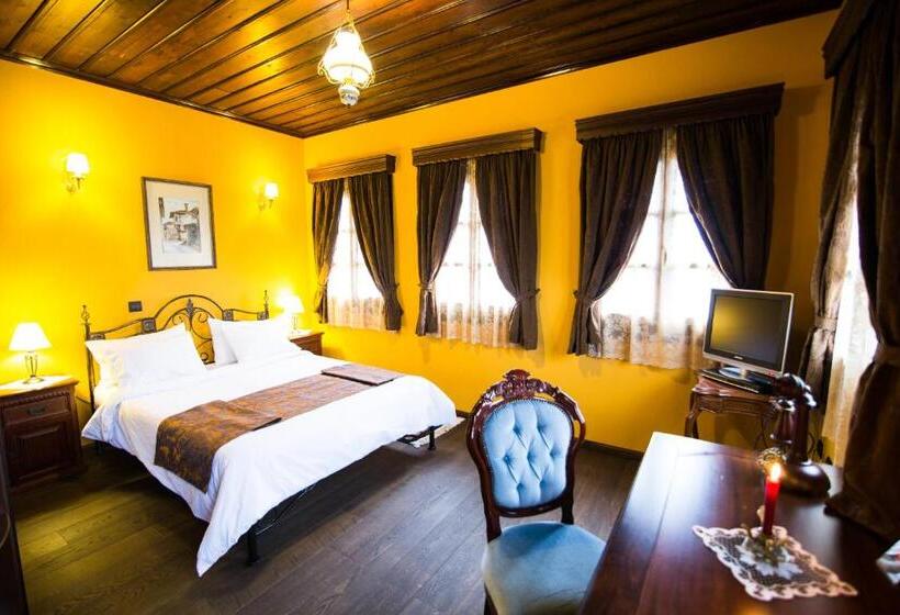 高级大房间, Estate Kalaitzis