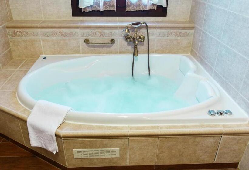 套房, Estate Kalaitzis