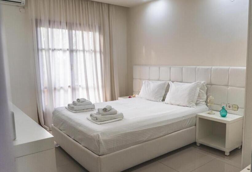 침실 2개 스위트, Macedon