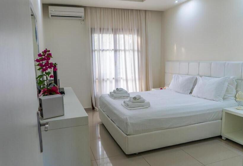 침실 2개 스위트, Macedon