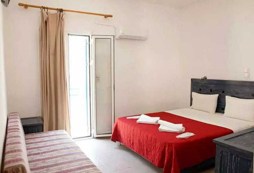 Chambre Standard Lit Double Vue Mer, Madares