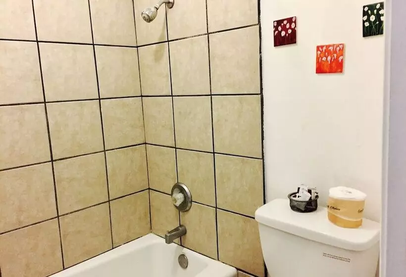 デラックスルーム, Maple Inn And Suites Los Banos