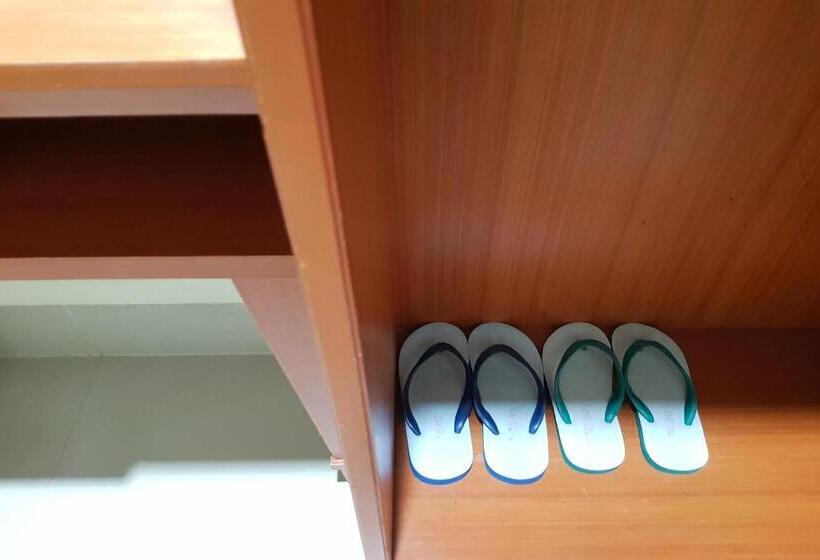 Номер Deluxe Кровать Кинг, Poonsook Phitsanulok Hotel Sha Plus