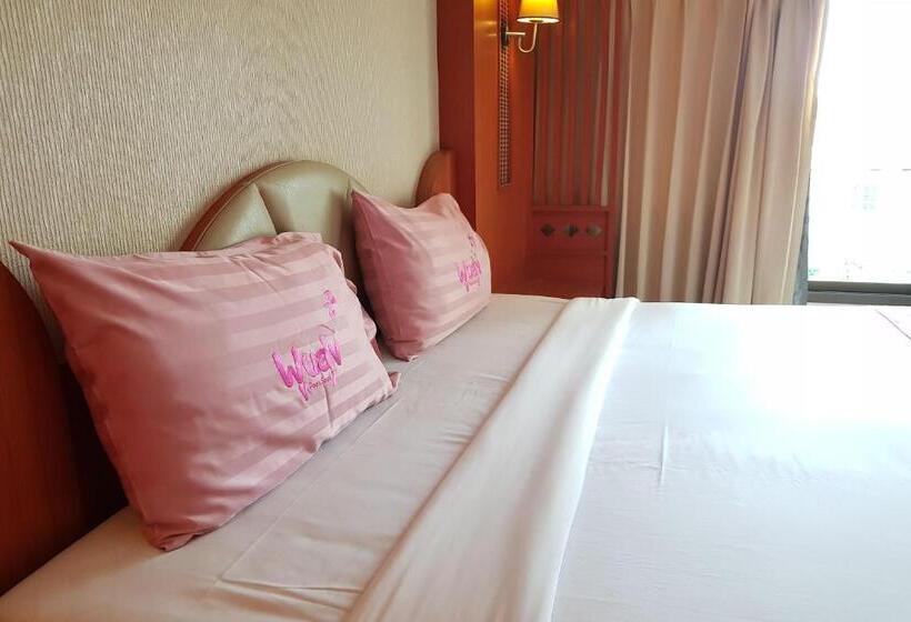 Номер Deluxe Кровать Кинг, Poonsook Phitsanulok Hotel Sha Plus