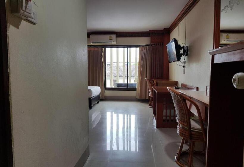 Номер Deluxe, Poonsook Phitsanulok Hotel Sha Plus