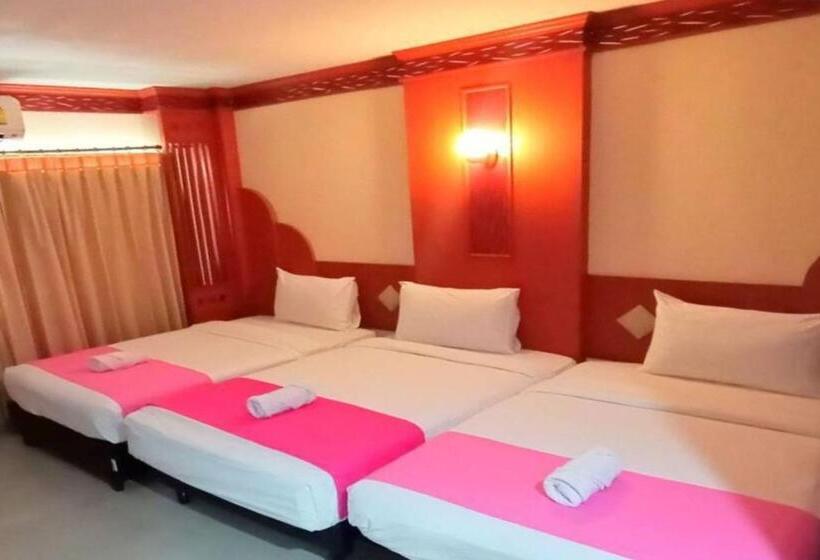 Номер Стандарт Трехместный, Poonsook Phitsanulok Hotel Sha Plus