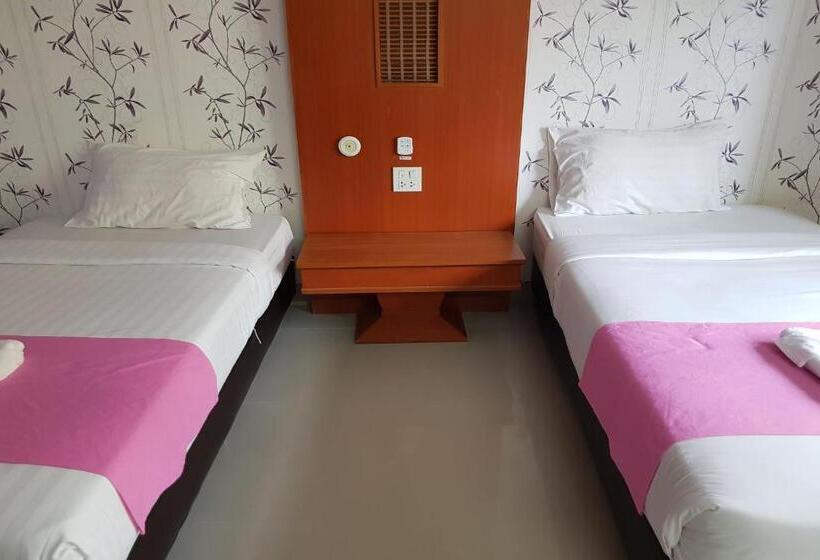Номер Стандарт, Poonsook Phitsanulok Hotel Sha Plus