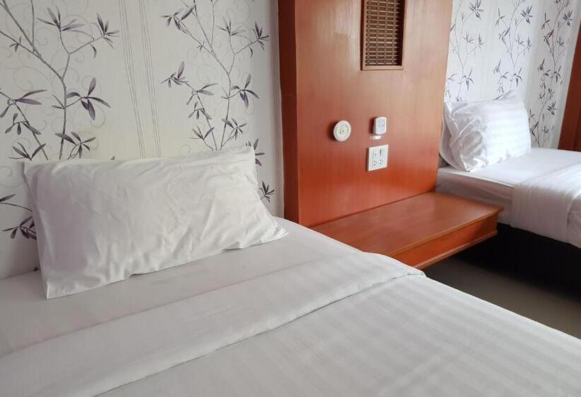 Номер Стандарт, Poonsook Phitsanulok Hotel Sha Plus