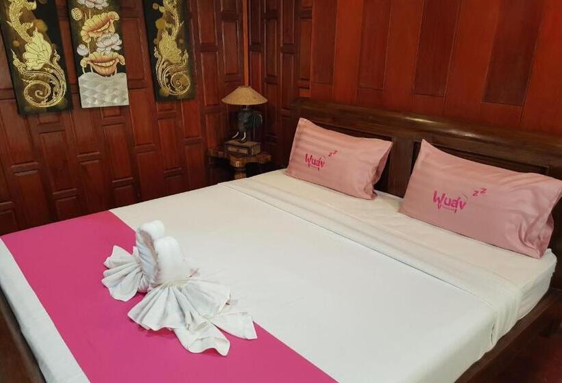 Полулюкс, Poonsook Phitsanulok Hotel Sha Plus