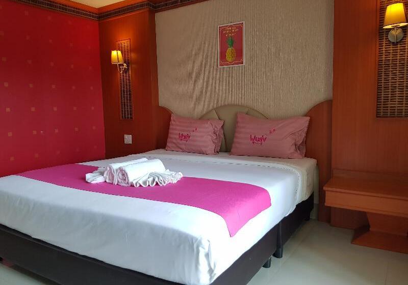 Номер Deluxe Кровать Кинг, Poonsook Phitsanulok Hotel Sha Plus