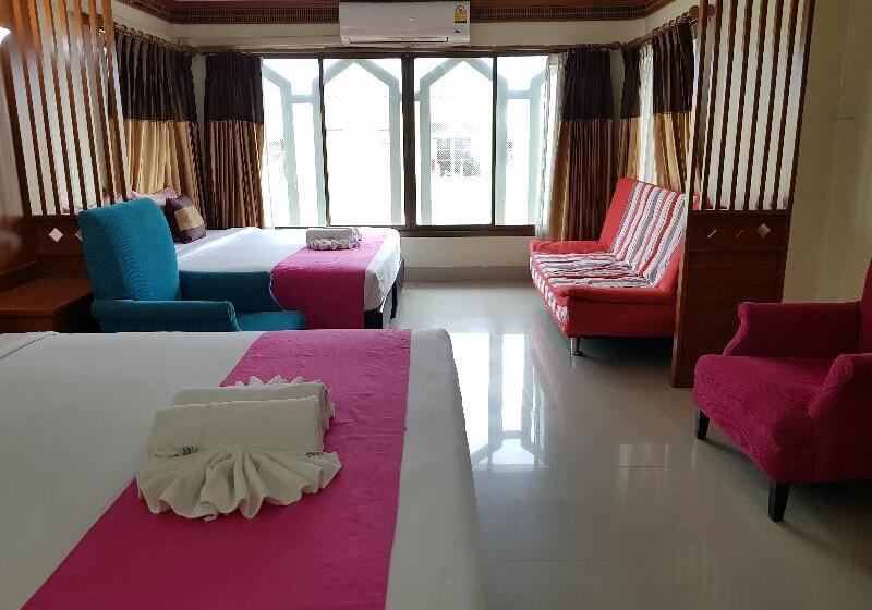 Полулюкс, Poonsook Phitsanulok Hotel Sha Plus