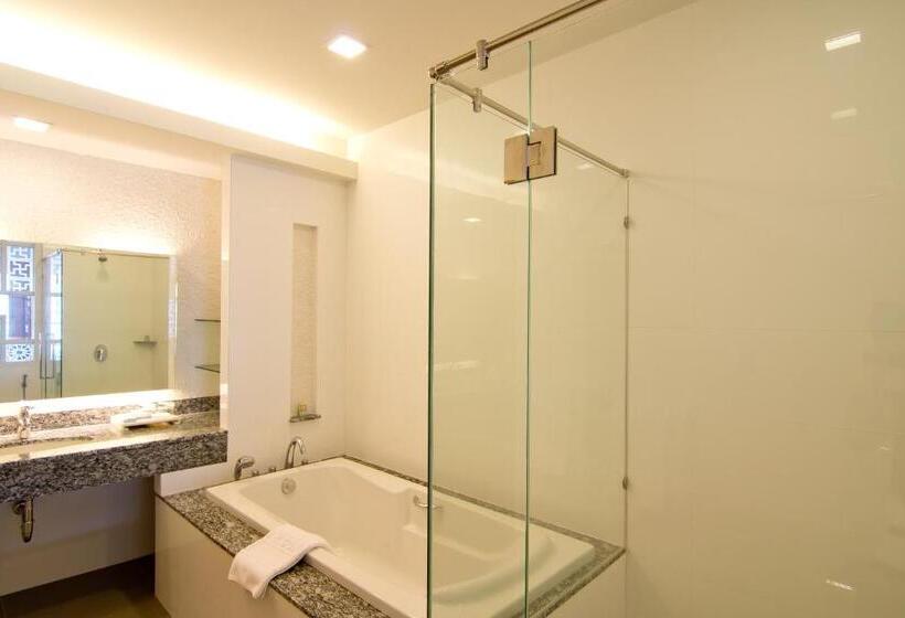 Номер Deluxe, Welcome World Beachfront Resort