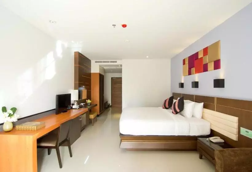 デラックスルーム, Welcome World Beachfront Resort