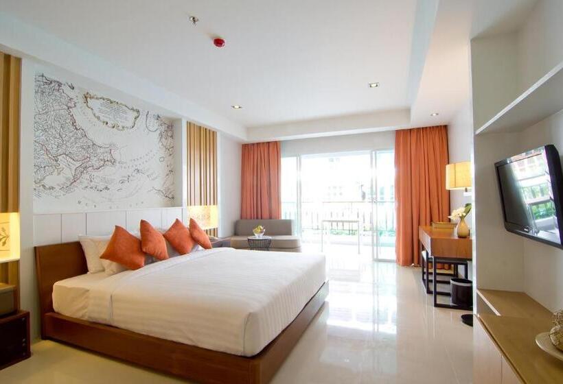 Люкс, Welcome World Beachfront Resort