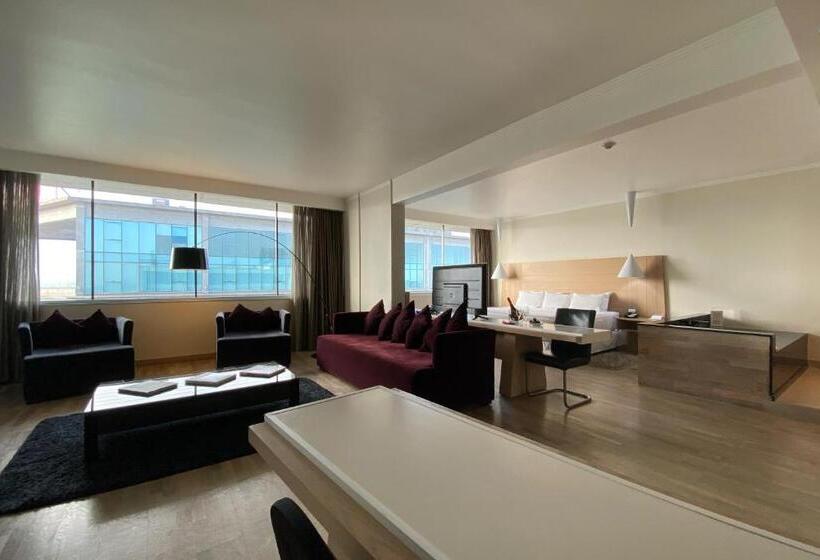 Presidentiële Suite, Wyndham Concepcion Pettra