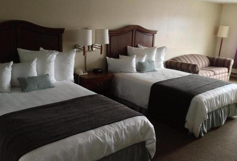 Family Suite, Holiday Hill Inn & Suites