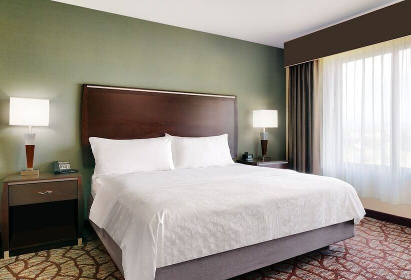 جناح, Holiday Inn Express Hotel & Suites Butte, An Ihg
