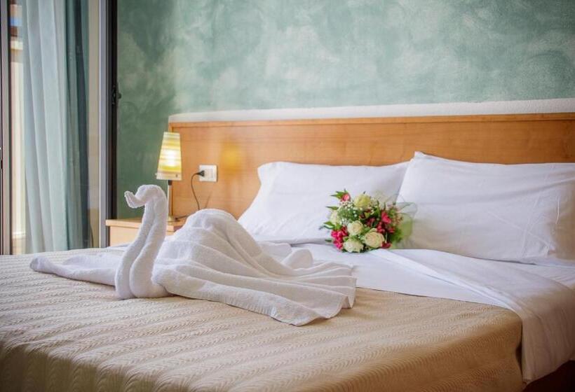 バルコニー付きスタンダードルーム, Abbaidda