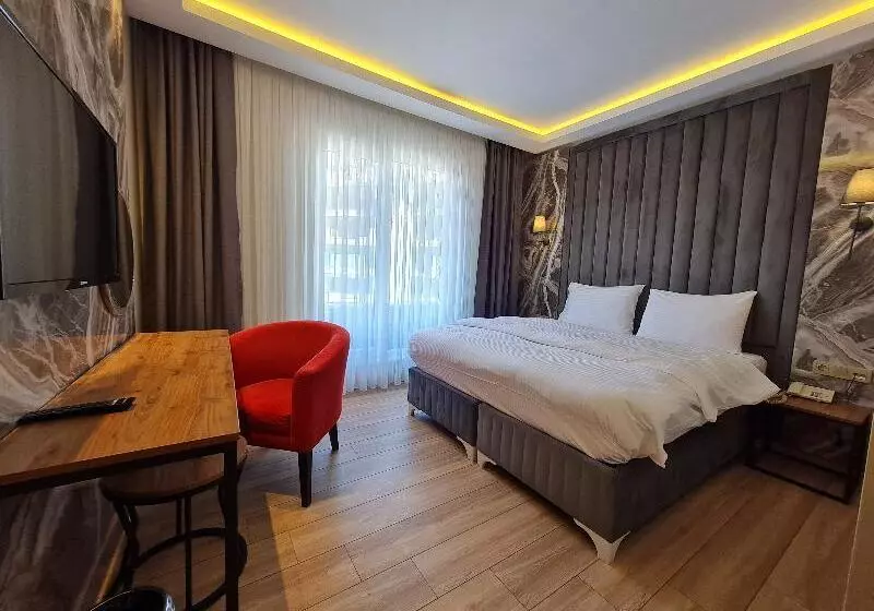 Economy Single Room