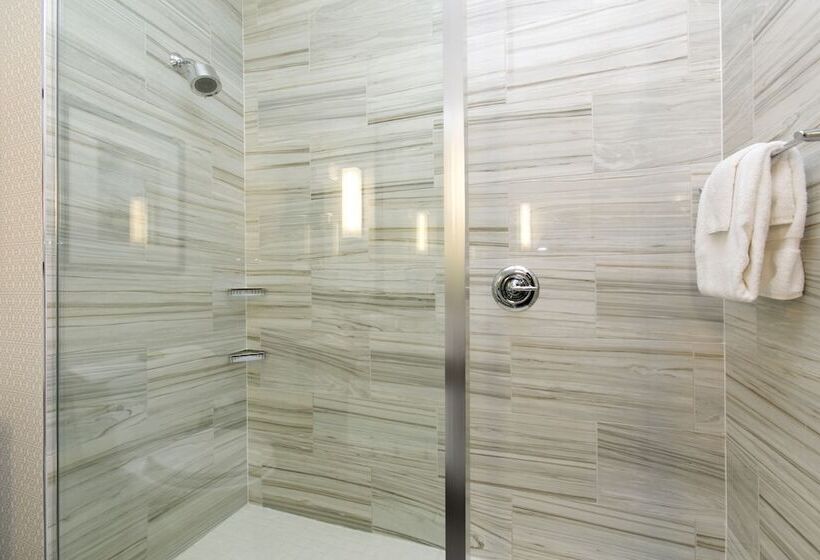 جناح, Cambria Hotel White Plains   Downtown