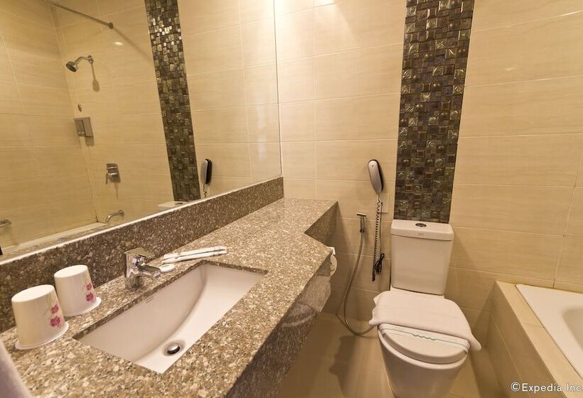 اتاق لوکس, Castle Peak