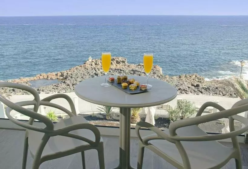 اتاق استاندارد یک نفره با چشمانداز دریا, Ereza Mar - Adults Only