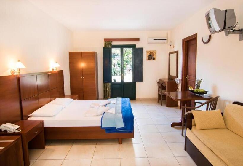 اتاق استاندارد, Kyra Panagia