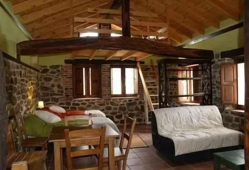 Standard-studio, Rural Piedra Abierta