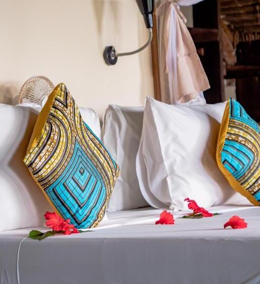 家庭套房, Sunshine Marine Lodge