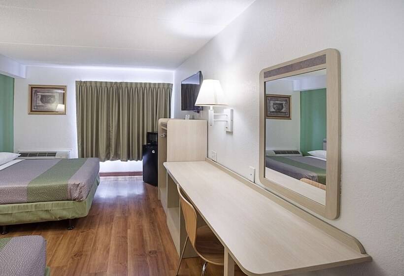 Номер Deluxe, Motel 6 Binghamton, Ny