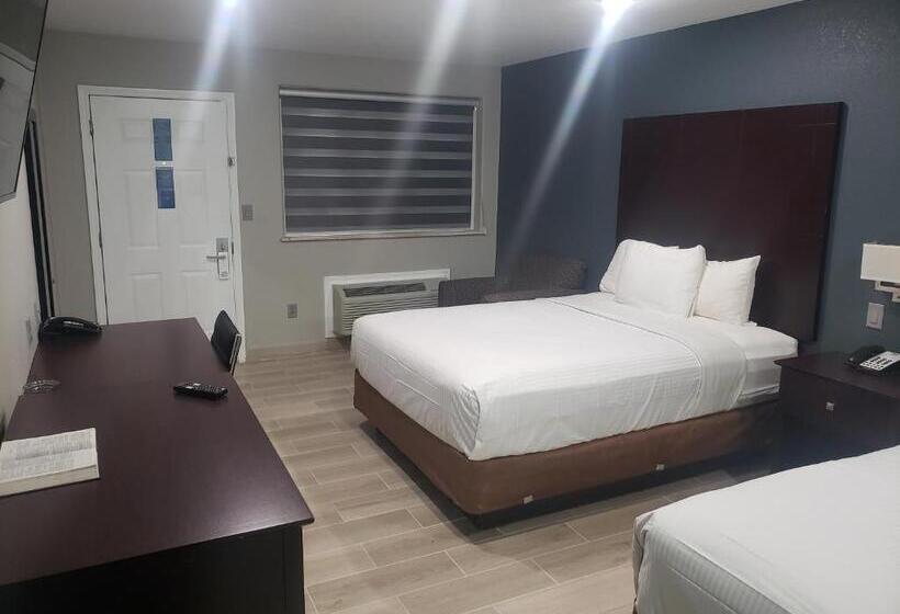 キングサイズベッドのスイートルーム, Cotulla Executive Inn