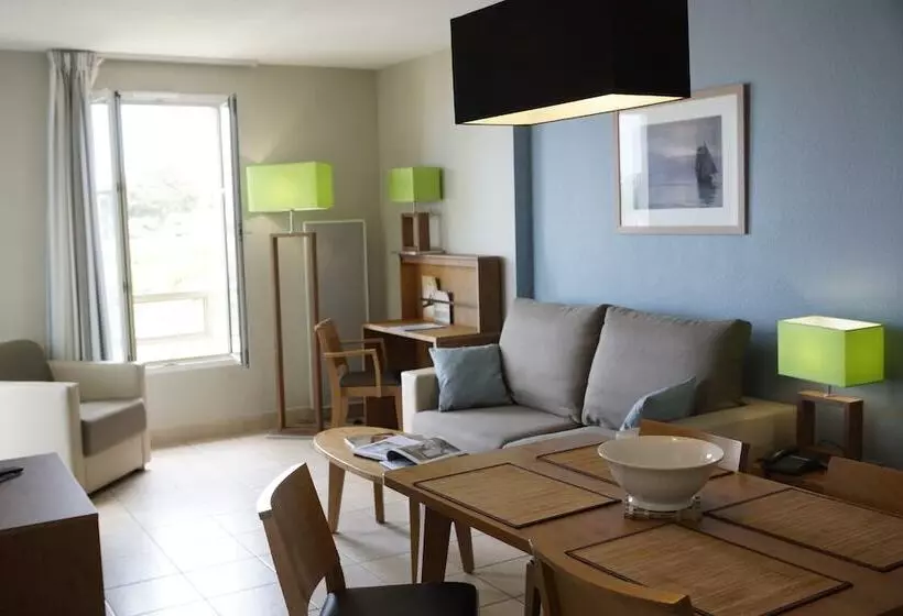 آپارتمان 1 خوابه با چشمانداز جانبی دریا, Residence Reine Marine