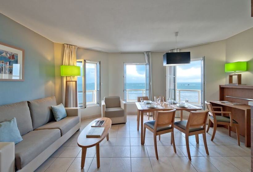 Апартаменты 2 Спальни Вид на Море, Residence Reine Marine
