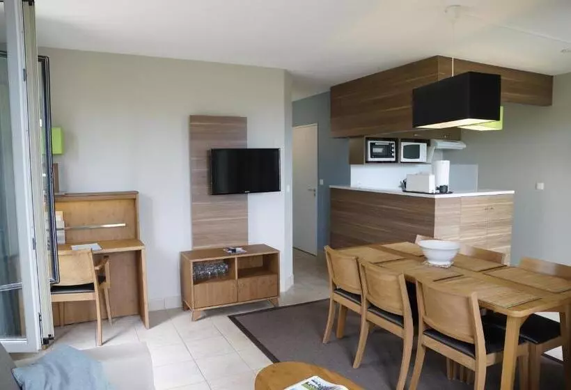 آپارتمان 1 خوابه با چشمانداز جانبی دریا, Residence Reine Marine