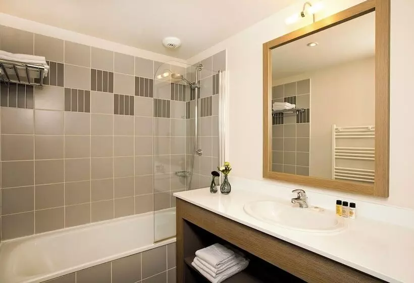 استودیوی استاندارد, Residhome Du Theatre