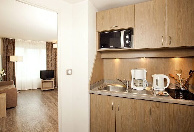 Апартаменты 1 Спальня, Residhome Du Theatre