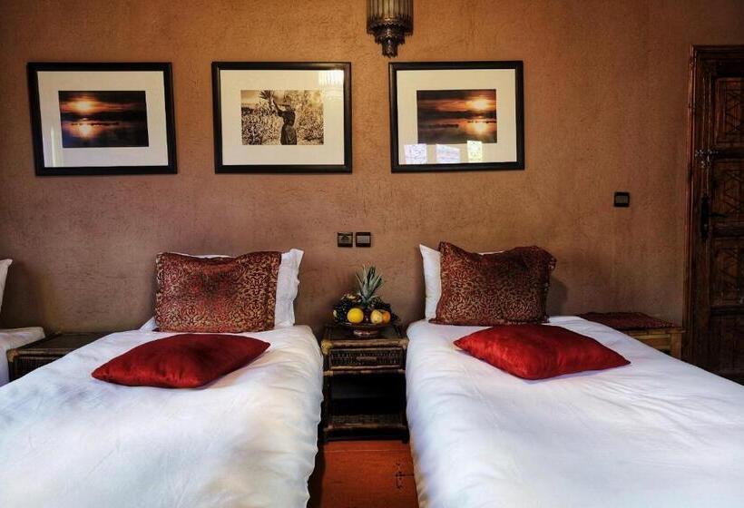 اتاق استاندارد سه نفره, Riad Ouarzazate