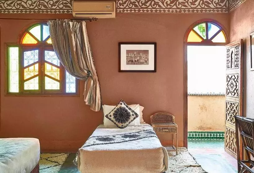 اتاق استاندارد سه نفره, Riad Ouarzazate