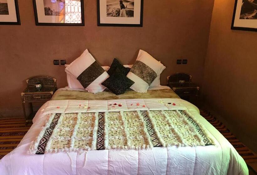 اتاق استاندارد یک نفره, Riad Ouarzazate