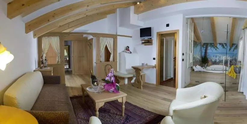 コンフォーとスイートルーム, Wellness Hotel Lupo Bianco