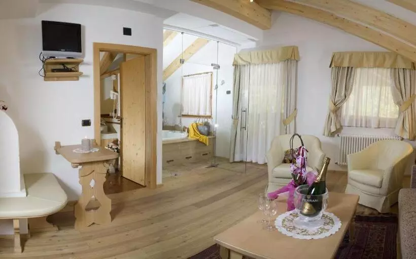 コンフォーとスイートルーム, Wellness Hotel Lupo Bianco