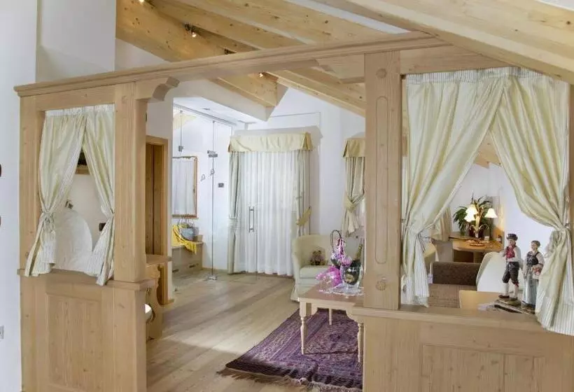 コンフォーとスイートルーム, Wellness Hotel Lupo Bianco