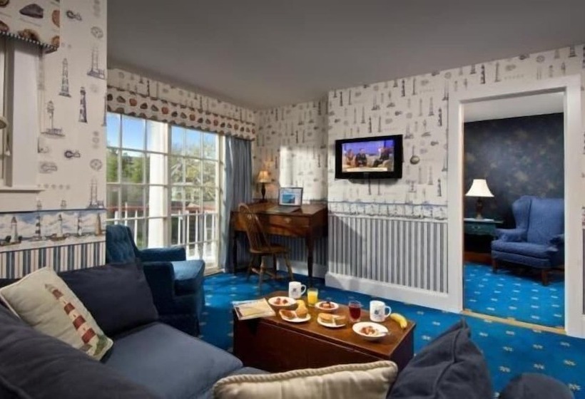 جناح, Winstead Beach Resort