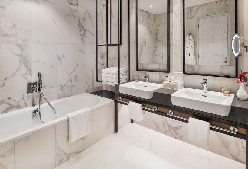 2 Bedrooms Apartment Mountain View, Address Beach Resort Fujairah