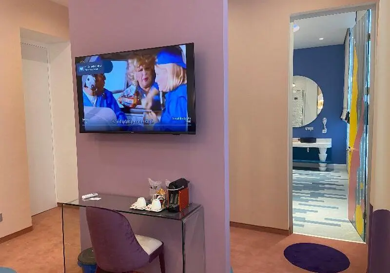 プールの見えるデラックスルーム, Address Beach Resort Fujairah